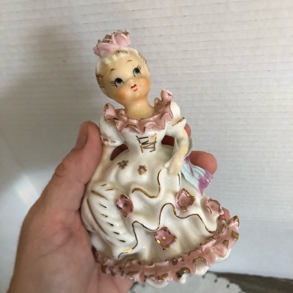 Vtg Japan Girl Figurine with Frilly Dress - Picture 6 of 14